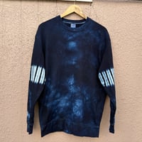 藍染めスウェット両腕に杢目絞り/Indigo dyed sweatshirt with Mokume pattern on both arms