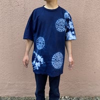日頃の感謝を込めて大特価！！『一点物』藍染めTシャツ唐松絞りに雲 XLサイズ  男女兼用『一点物』