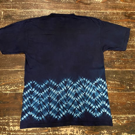 日頃の感謝を込めて大特価！！『一点物』藍染め杢目絞りTシャツXLサイズ  男女兼用『一点物』
