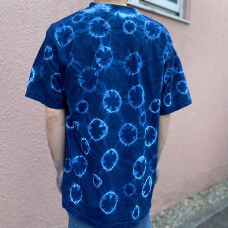 王玉絞り水玉模様藍染めTシャツ　XLサイズ　男女兼用　『一点物』