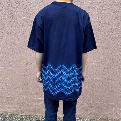 日頃の感謝を込めて大特価！！『一点物』藍染め杢目絞りTシャツXLサイズ  男女兼用『一点物』