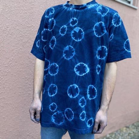 王玉絞り水玉模様藍染めTシャツ　XLサイズ　男女兼用　『一点物』