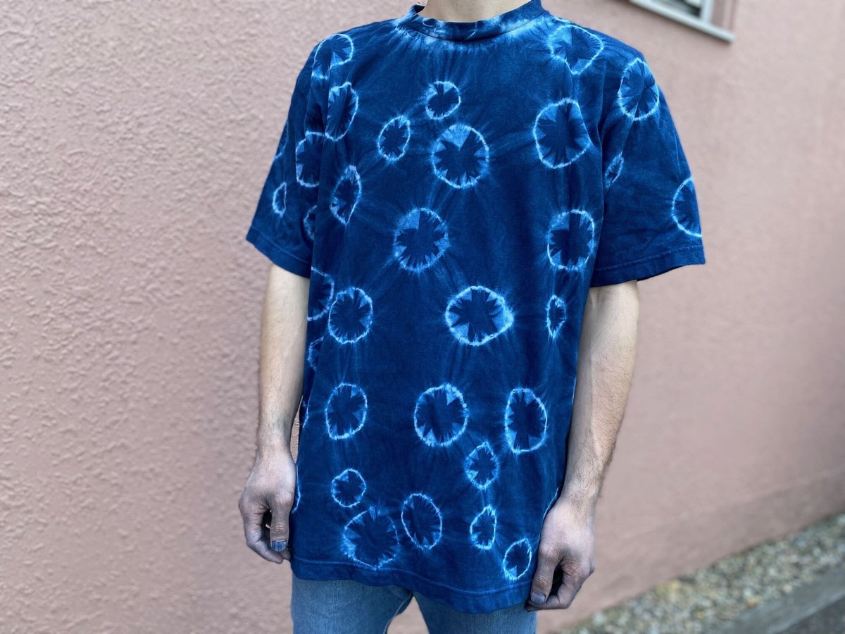 t*o様 たまらなく襤褸に浸って下さい/藍染 王玉絞り水玉模様藍染めTシャツ XLサイズ 男女兼用 『一点物