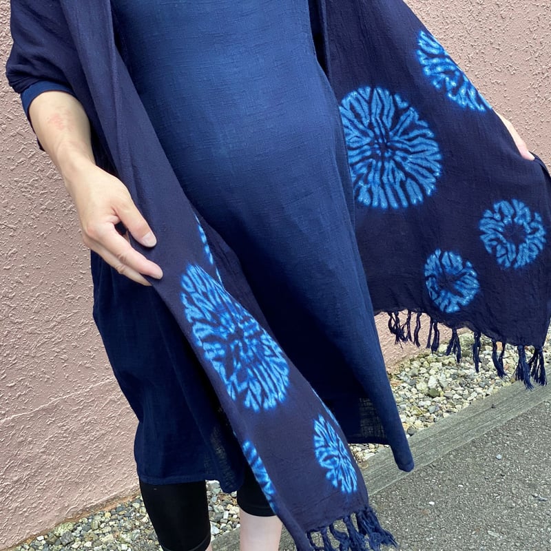 日頃の感謝を込めて大特価！！『一点物』藍染め大判ストール唐松絞り