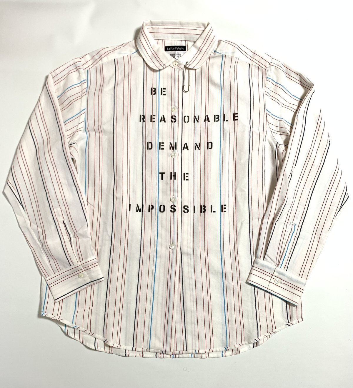 ピンストライプにステンシルを入れたシャツになります！ | toitofabric