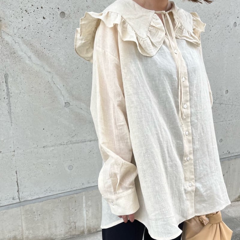 frill collar blouse | hholic