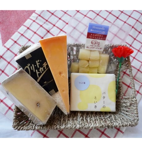 【母の日】いつもありがとう！お母さんへのチーズとバターの贈り物