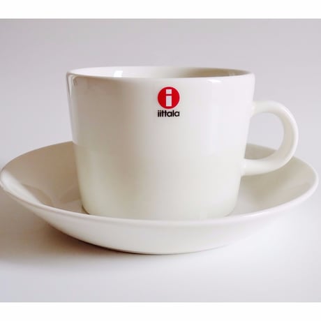 iittala (イッタラ）　ティーマ　ティー・コーヒーカップ＆ソーサー　ホワイト