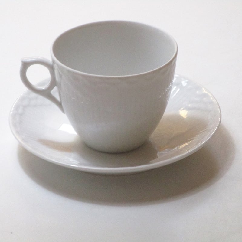 ロイヤルコペンハーゲンROYAL COPENHAGEN ホワイトハーフレース