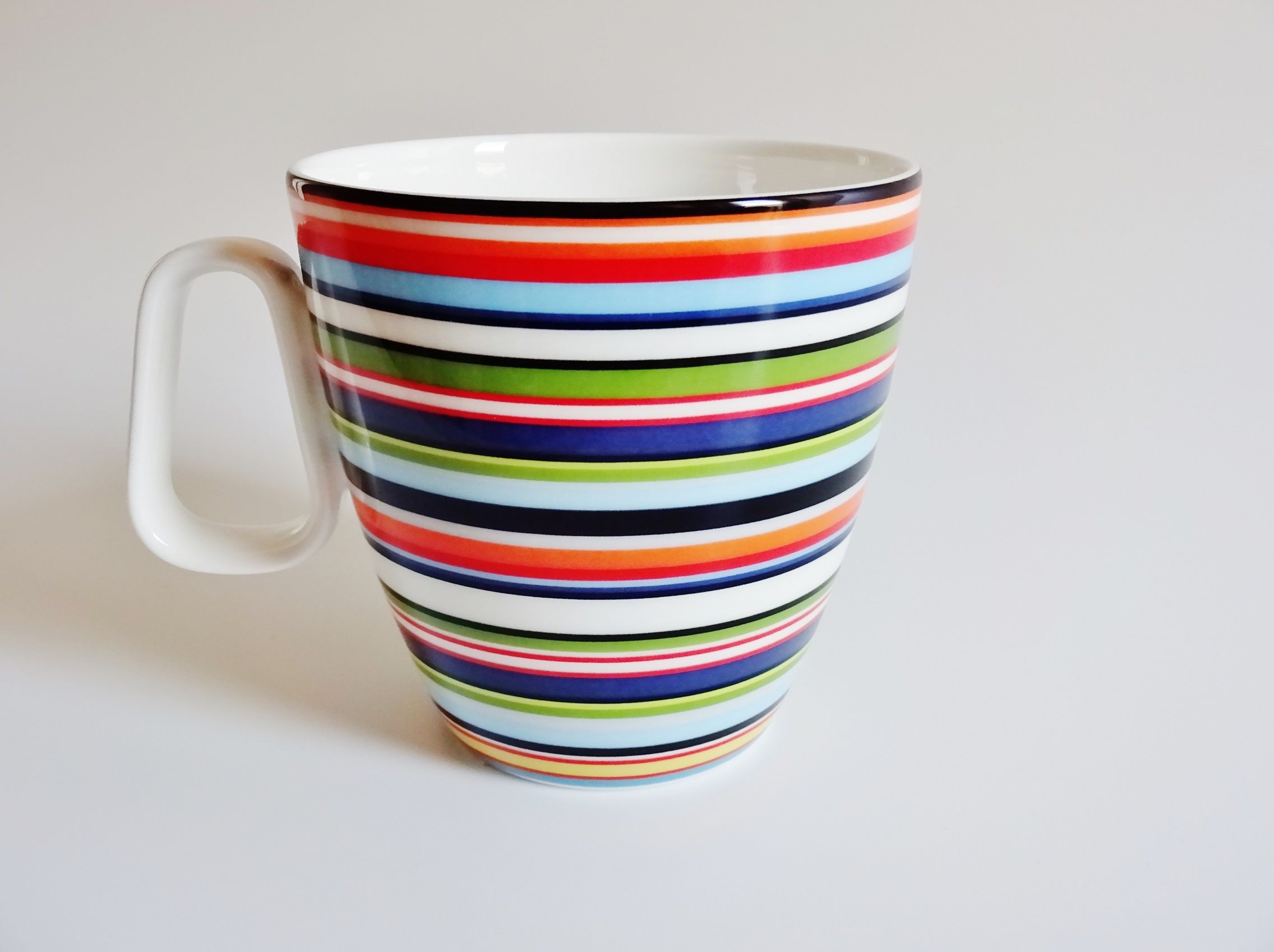 iittala (イッタラ） オリゴ マグ オレンジ400ml | 神戸セレクト