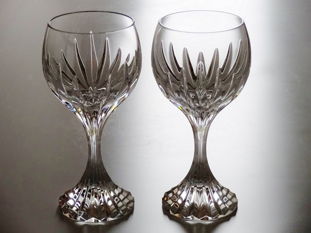 バカラ マッセナ ワイングラスL ペア（バカラブランド紙袋、リボン