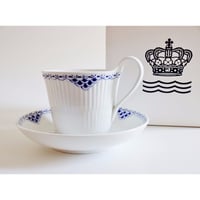 ロイヤルコペンハーゲン　プリンセスブルー　ハイハンドルカップ＆ソーサー【御結婚御祝・内祝・新築御祝・還暦御祝・御礼・寿・ギフト包装可能】