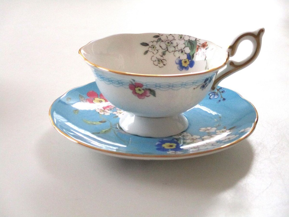 ウェッジウッド　アムハースト　ペア食器セット Wedgwood (ウェッジウッド) カップ&ソーサー アムハースト