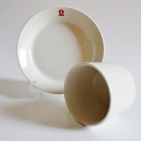 iittala (イッタラ）　ティーマ　ティー・コーヒーカップ＆ソーサー　ホワイト
