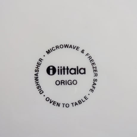 iittala (イッタラ）　オリゴ　オレンジ　プレート２６ｃｍ