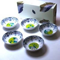 九谷焼 4.5号小鉢揃 瓔珞吉田屋草花/美山窯【和食器　 鉢　食器セット】 【御結婚御祝・内祝・新築御祝・還暦御祝・御礼・寿・ギフト包装可