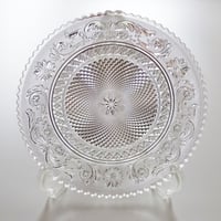 バカラ　アラベスク　プレート１６ｃｍ【御結婚御祝・内祝・新築御祝・還暦御祝・御礼・寿・ギフト包装可能】