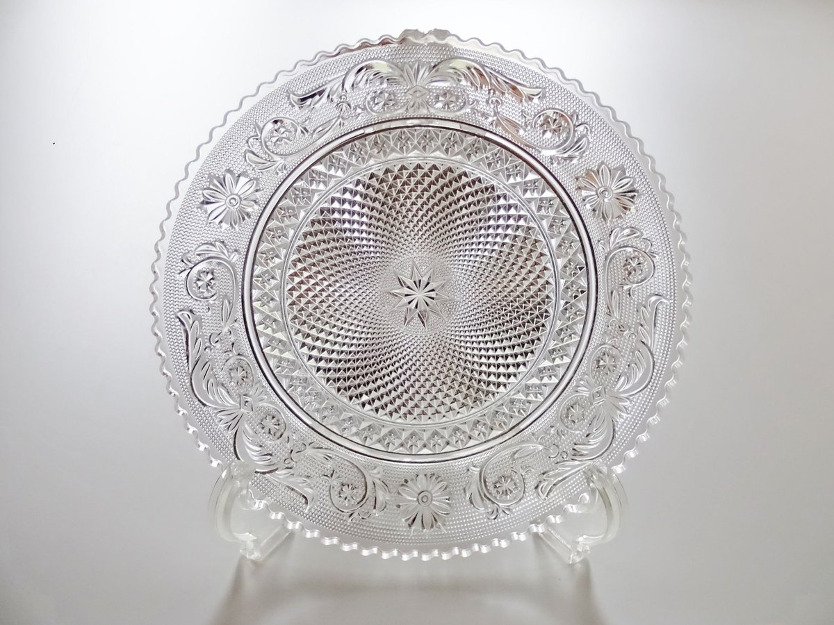 最終価格！バカラ 平皿 ガラス アラベスク 料理 二枚組 直径 16cm