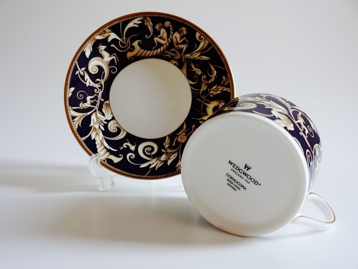ウエッジウッド コーヌコピア ティーカップ＆ソーサー ロー