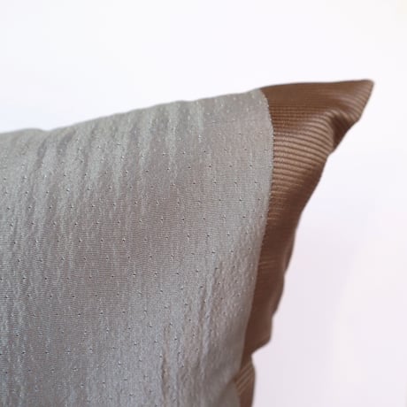 【SALE】クッションカバー　オスト　ブルー　ブラウンストライプ