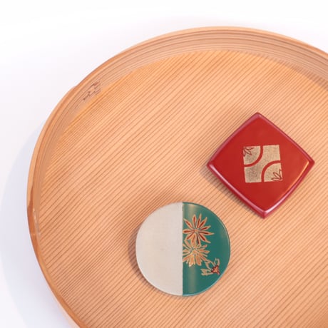 大蔵信一　漆塗　変形皿 大蔵信一 漆塗 変形皿 Lacquer / Shinichi Ohkura |大蔵信一
