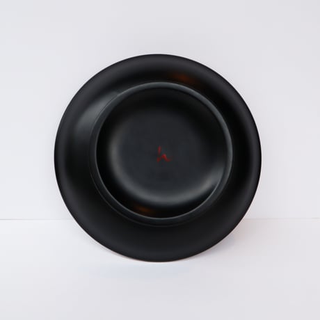 漆器「作家　大藏信一」　縁朱錫椿皿