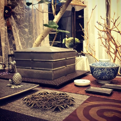 「Atelier Junko」銀彩　家型七段重
