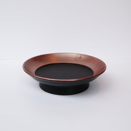 漆器「作家　大藏信一」　縁朱錫椿皿