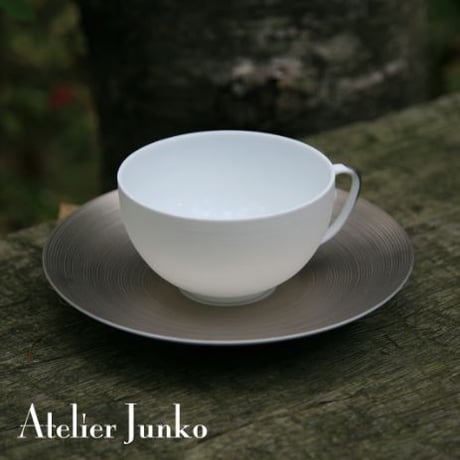 「Atelier Junko」 ヘムスフィア　プラチナ　ティーカップ&ソーサー