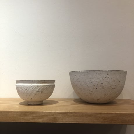 陶器「作家　水野幸一」粉引灰釉多用鉢(大)
