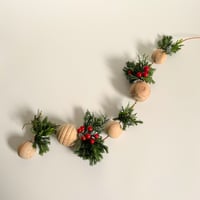Ornament 5連  ベージュロープ