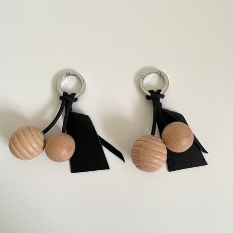 Key ring E  ブラック