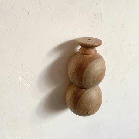Wall vase 38