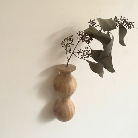 Wall vase 51