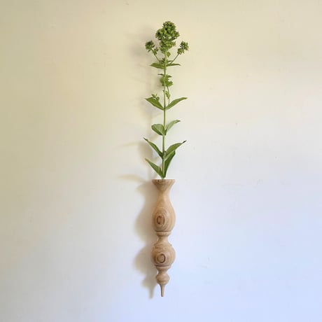 Wall vase (C)