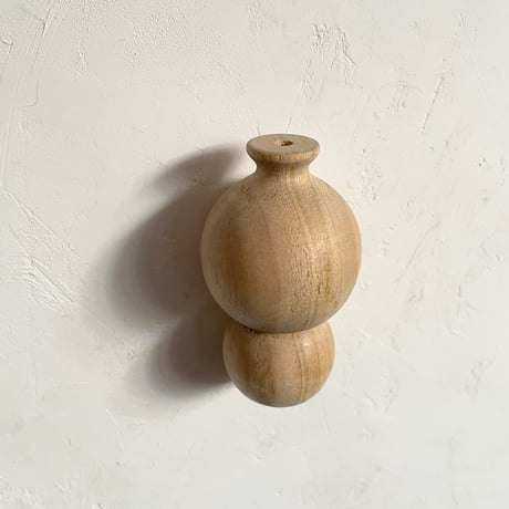 Wall vase 37