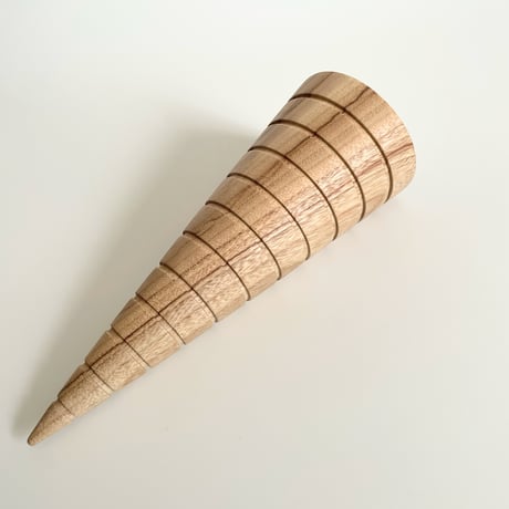 Wall vase 73