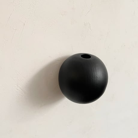 Wall vase 28