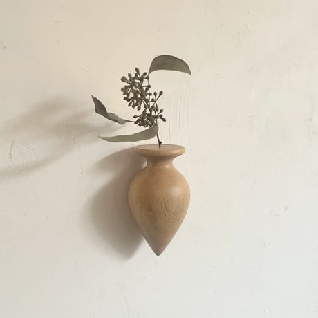 Wall vase 46
