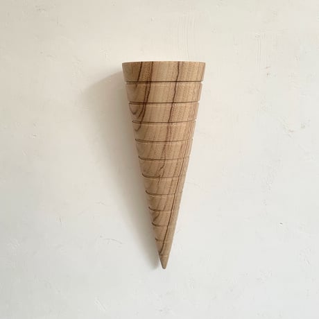 Wall vase 73