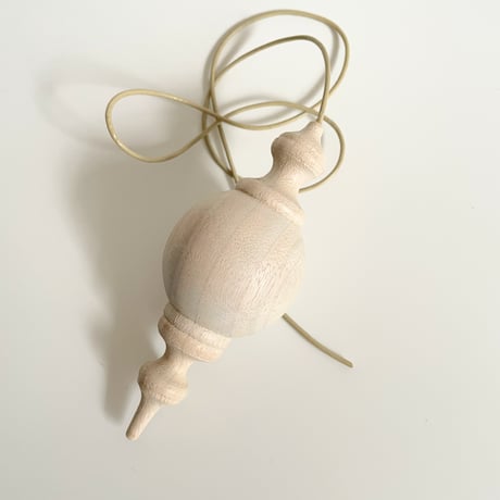 Hanging object 02