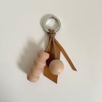 Key ring B  ブラウン