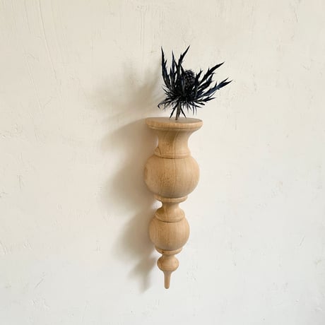 Wall vase 64