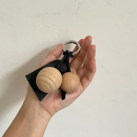 Key ring E  ブラック