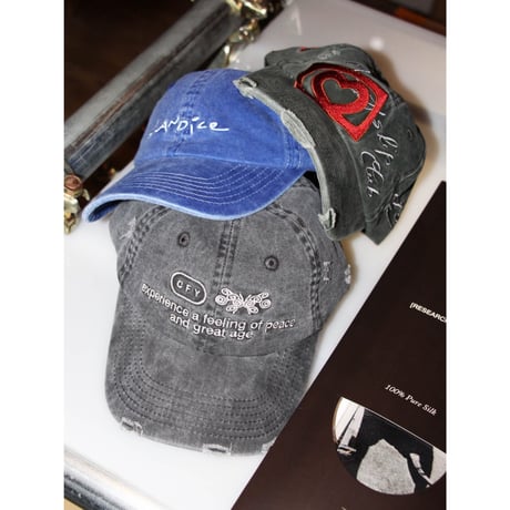 Candice Sigature Cap