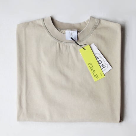 Candice Index Tee Beige