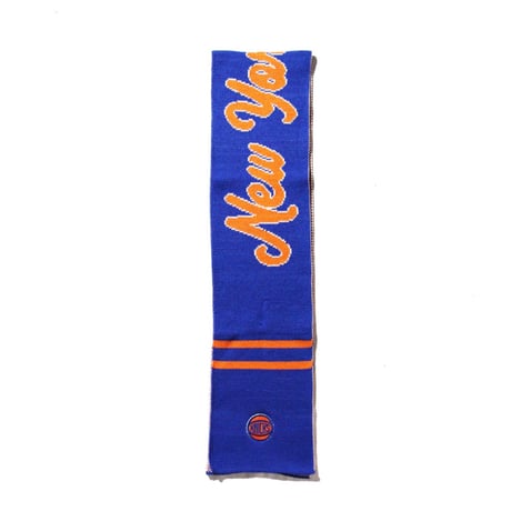New York Knicks Stole & Beanie Set