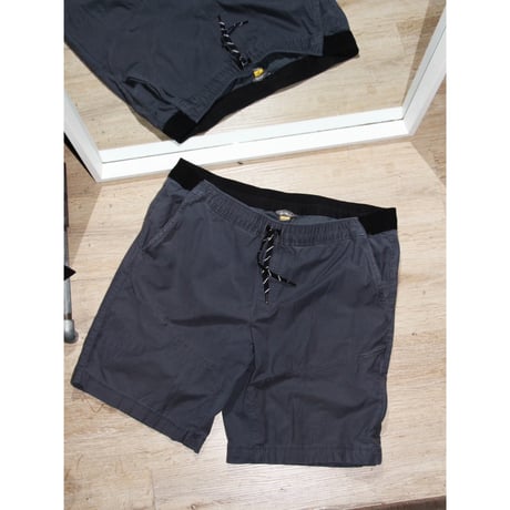 Eddie Bauer Stretchy Short