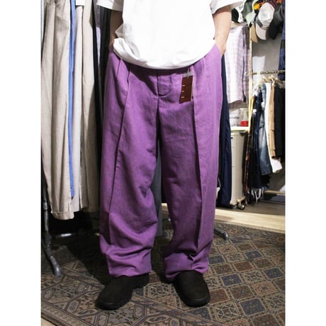Color Slacks