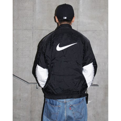 90's Nike Big Swoosh Nylon Jacket